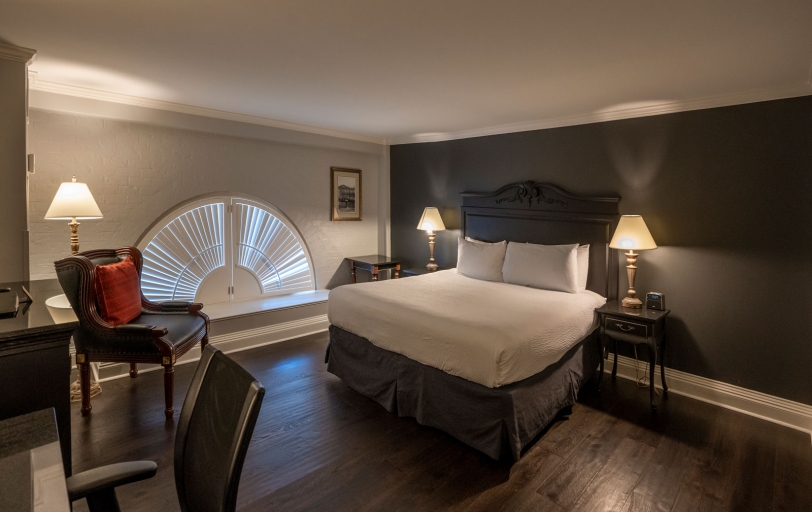 Rooms & Suites - Bourbon Orleans Hotel